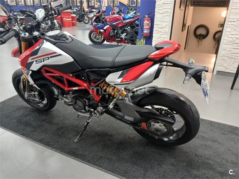 Ducati Hypermotard – Vista 2