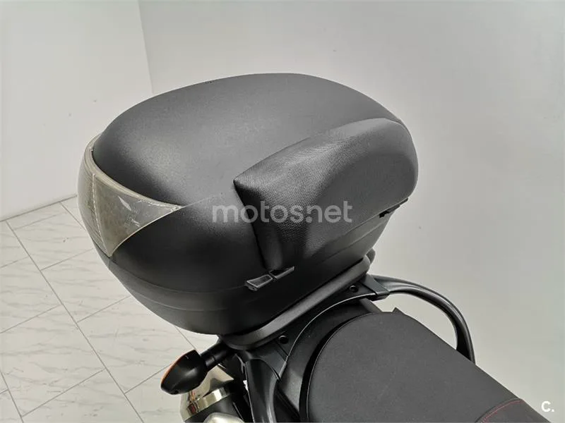Suzuki V-Strom 650 – Vista 12