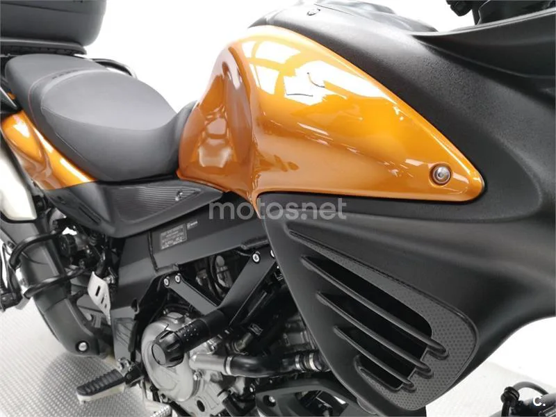 Suzuki V-Strom 650 – Vista 13