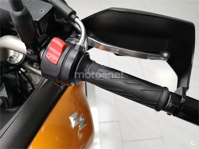Suzuki V-Strom 650 – Vista 8