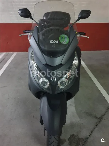 SYM Maxsym 600 – Vista 3