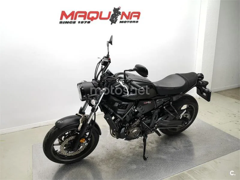 Yamaha XSR 700 – Vista 15