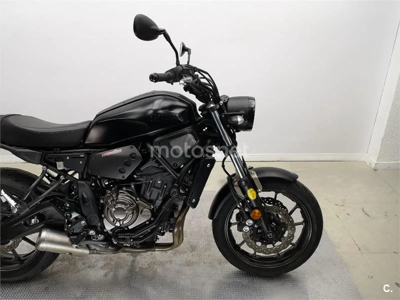 Yamaha XSR 700 – Vista 6