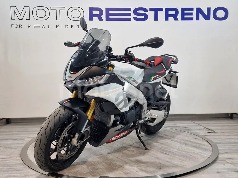 Aprilia Tuono V4 1100 – Vista 5