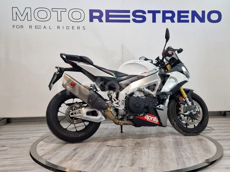 Aprilia Tuono V4 1100 – Vista 7