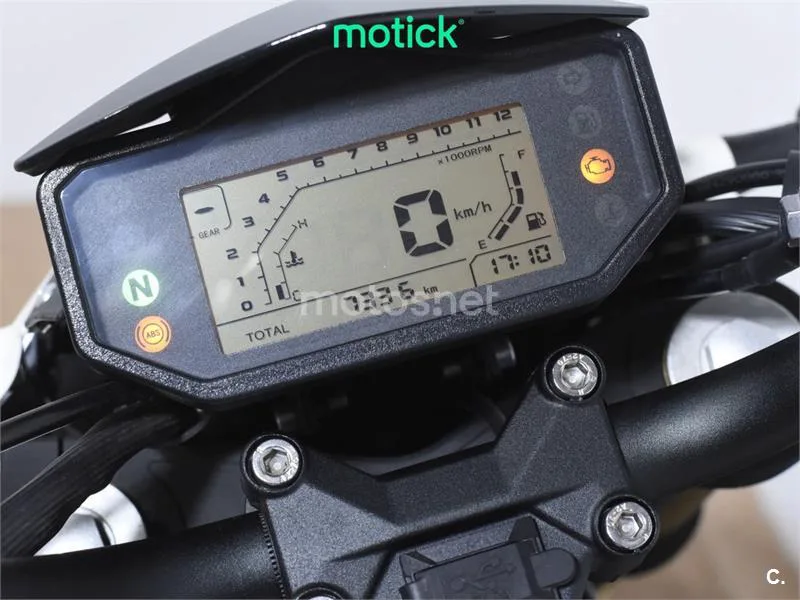 Keeway RKF 125 – Vista 5