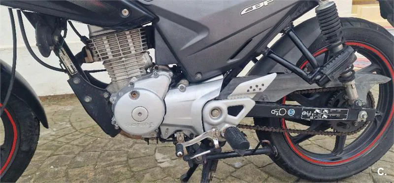 Honda CBF 125 – Vista 12