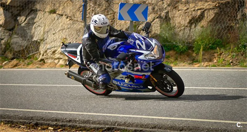 Suzuki GSX R1000 – Vista 2