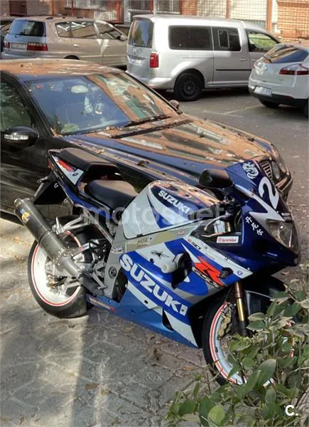 Suzuki GSX R1000 – Vista 3