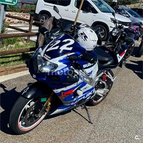 Suzuki GSX R1000 – Vista 4
