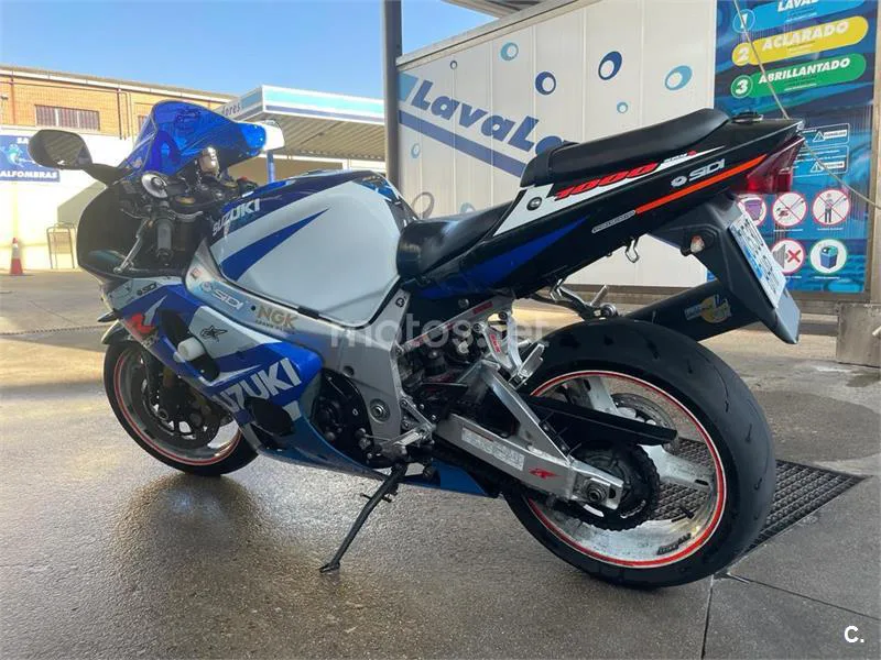 Suzuki GSX R1000 – Vista 6
