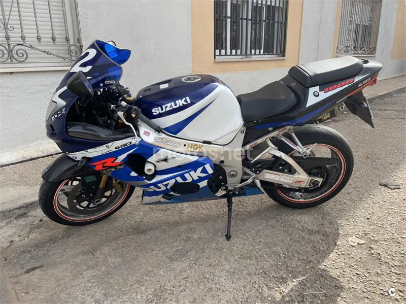 Suzuki GSX R1000 – Vista 10