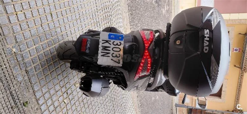 Kymco Grand Dink 300 – Vista 5
