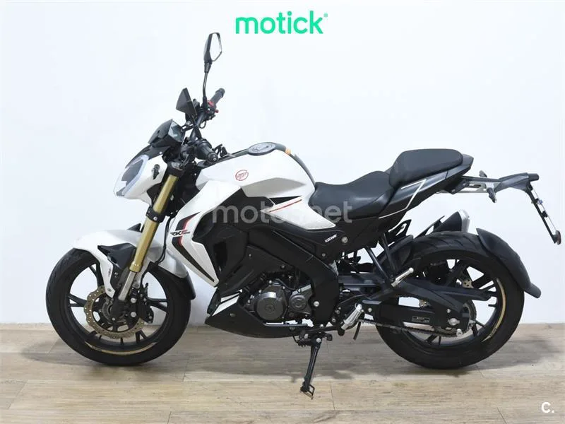 Keeway RKF 125 – Vista 7