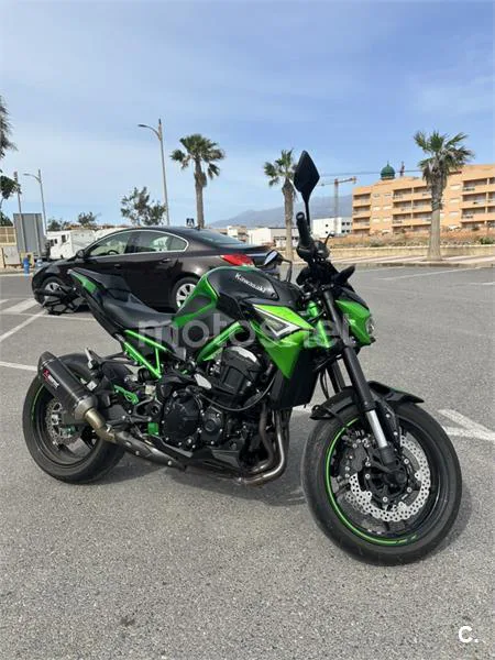 Kawasaki Z 900 – Vista 2