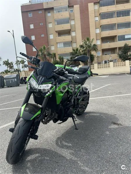 Kawasaki Z 900 – Vista 3