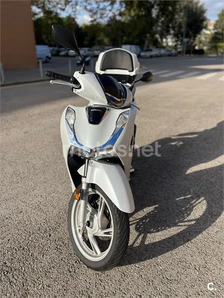 Honda SH125i – Vista 2