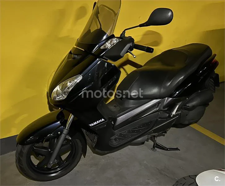 Yamaha XMAX 125 – Vista 2