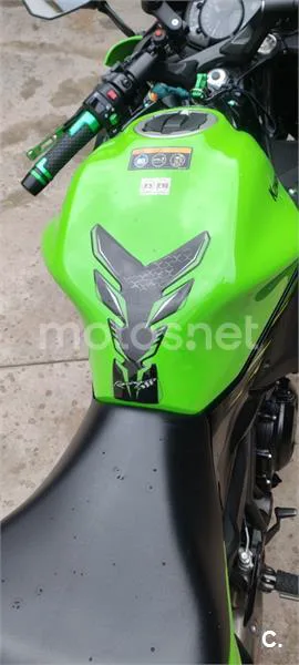 Kawasaki Ninja 650 – Vista 13