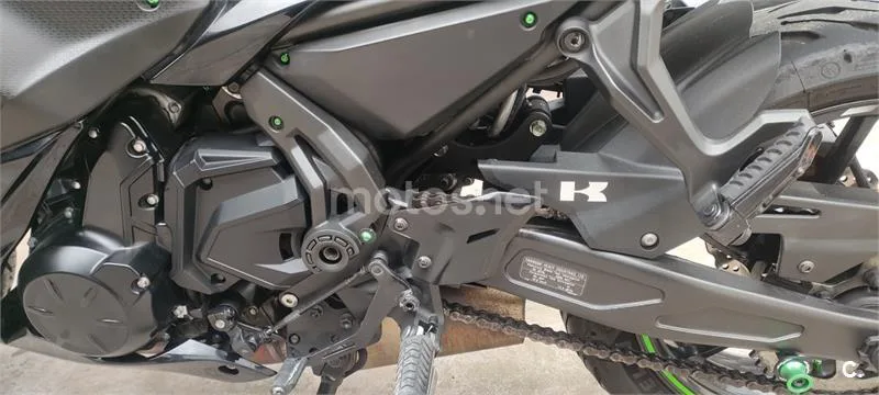 Kawasaki Ninja 650 – Vista 15