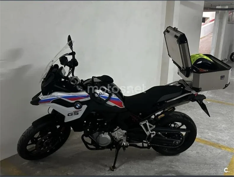 BMW F 750 – Vista 4