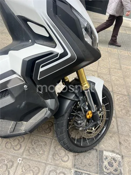 Honda X-ADV – Vista 3