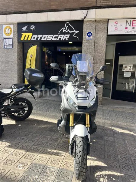 Honda X-ADV – Vista 4