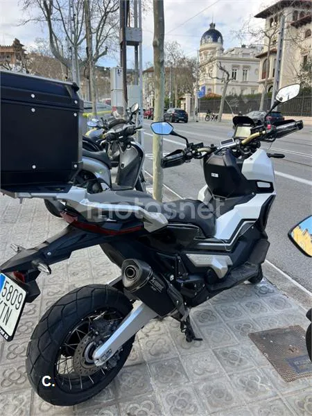 Honda X-ADV – Vista 7