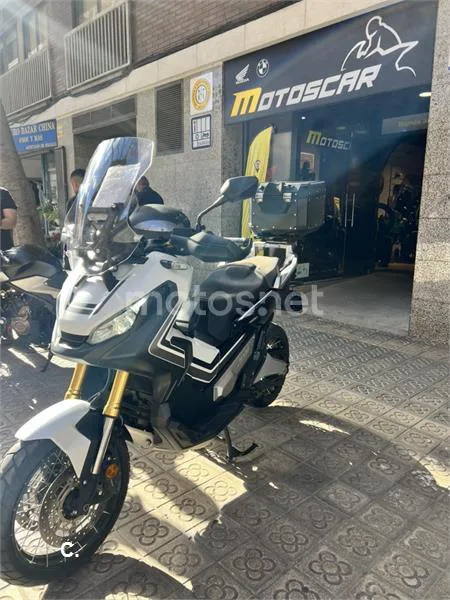 Honda X-ADV – Vista 8