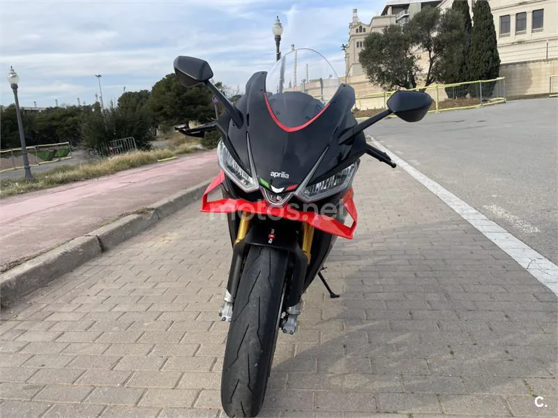 Aprilia RSV4 1100 – Vista 4