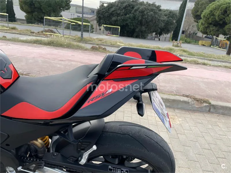 Aprilia RSV4 1100 – Vista 5