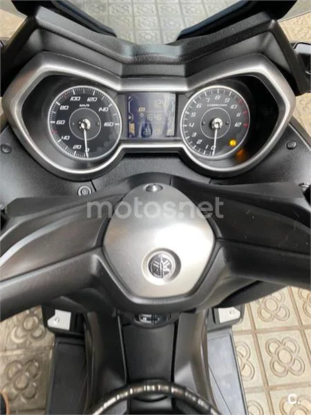 Yamaha XMAX 125 – Vista 12