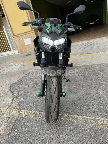 Kawasaki Z 650 – Vista 5