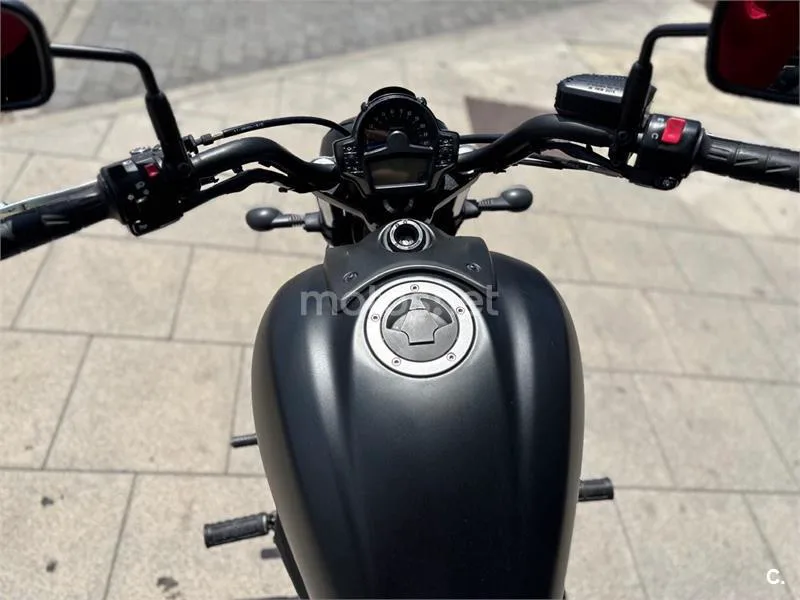 Kawasaki Vulcan S - Vista 13