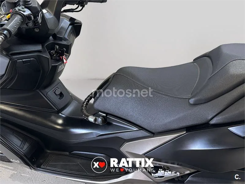 Kymco Xciting S 400 – Vista 4