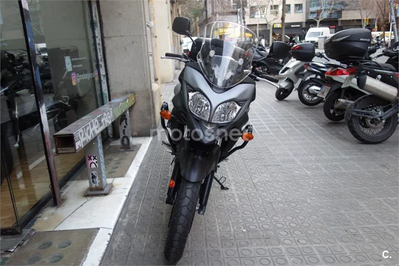 Suzuki V-Strom 650 XT – Vista 6