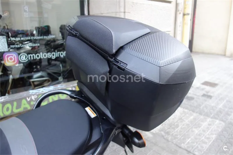 Suzuki V-Strom 650 XT – Vista 7