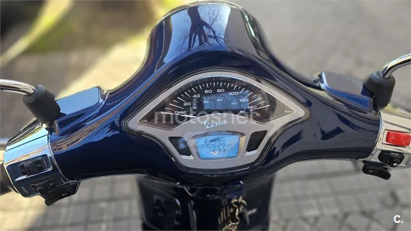 Vespa Primavera – Vista 13