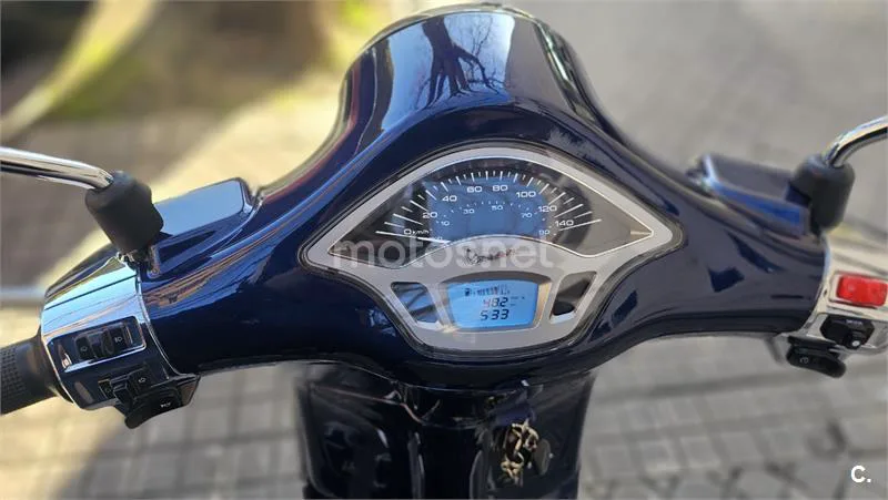 Vespa Primavera – Vista 19