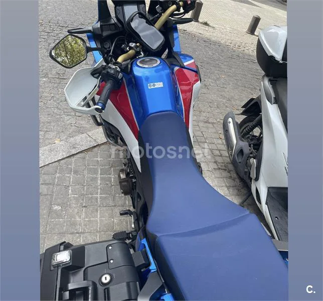 Honda CRF1000L Africa Twin – Vista 4