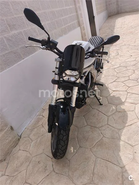 Kawasaki Versys 650 – Vista 2