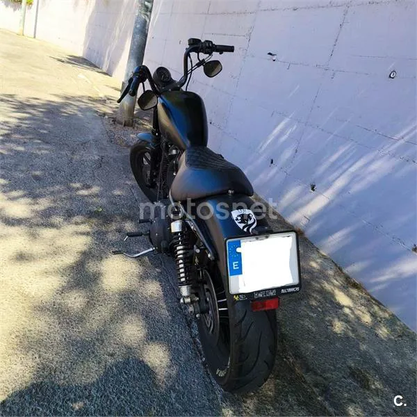 Harley-Davidson Sportster 883 – Vista 5