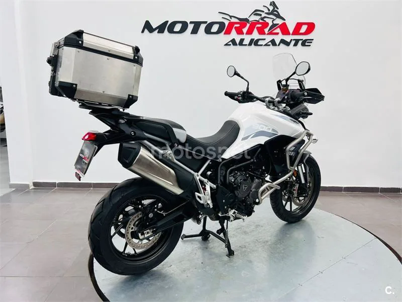 Triumph Tiger 900 – Vista 3