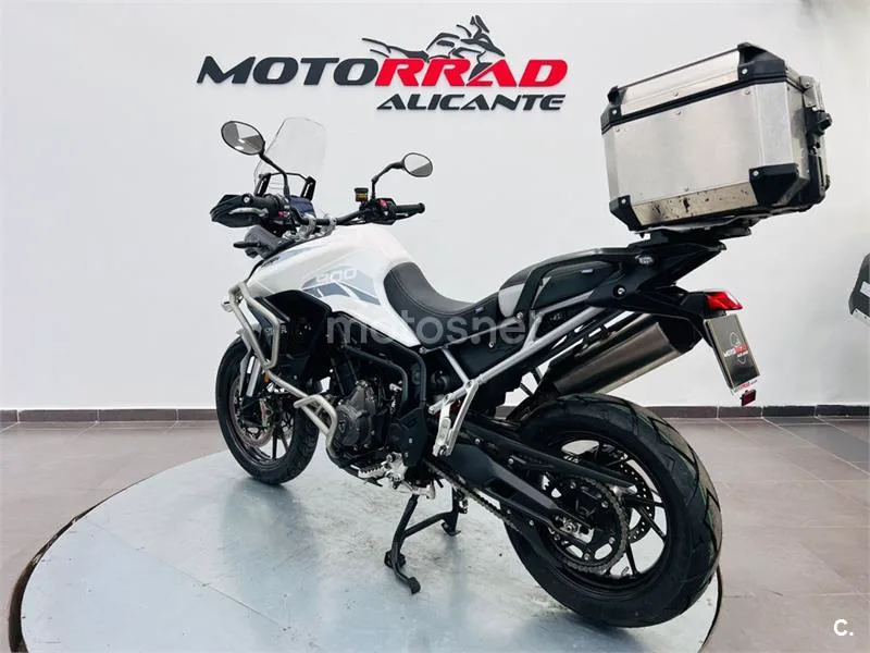 Triumph Tiger 900 – Vista 5