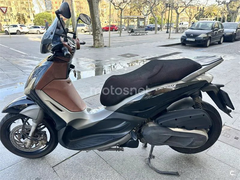 Piaggio Beverly Sport Touring 350 – Vista 4