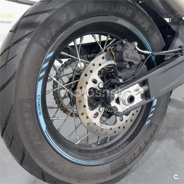 CFMOTO 800MT – Vista 14