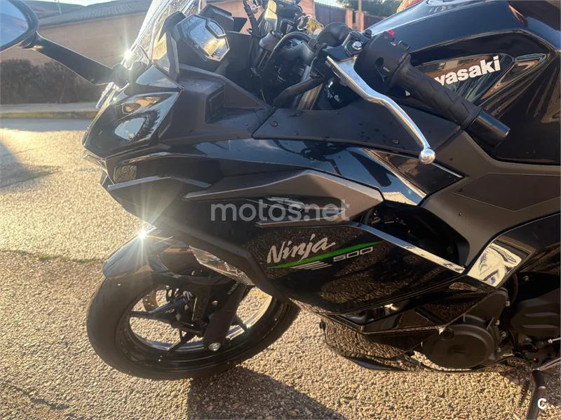 Kawasaki Ninja 500 – Vista 6
