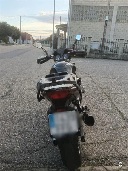 Honda CBF 600N – Vista 3