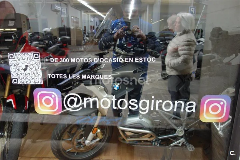 Suzuki Bandit 650 S – Vista 17