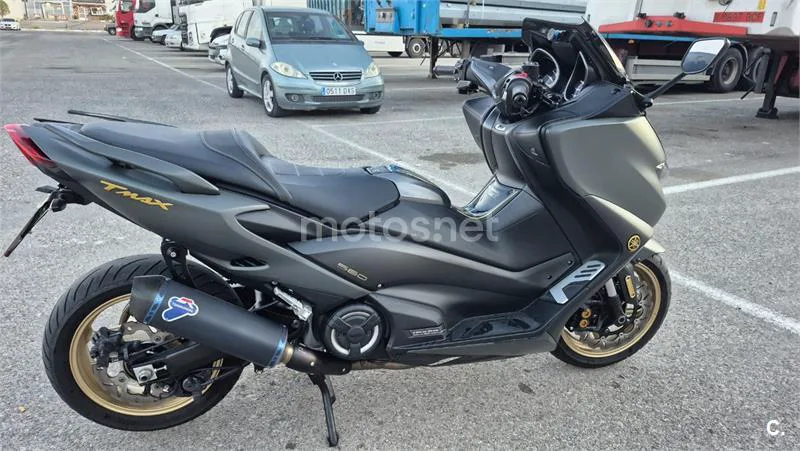 Yamaha TMAX 560 – Vista 2